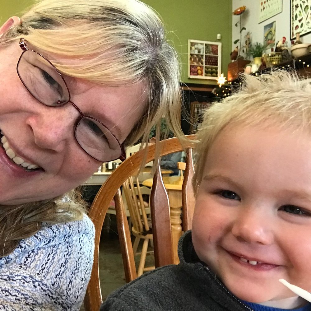 Meet your Posher, Candace